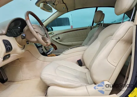 2007 Mercedes-Benz Clk 550 из США, поврежденный, VIN WDBTK72F17T079199